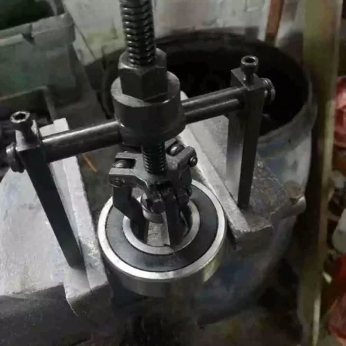 Internal Bearing Puller 3 Jaw Gear Wheel Extractor Heavy Duty Bearing Removal Tool Motorcycle Car Automotive Repair Tool Kit Durable Steel Ready Stock Malaysia